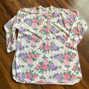 4/$20 VTG 100% Cotton Fantasies by Morgan Taylor 90s Floral Henley Nighshirt LS